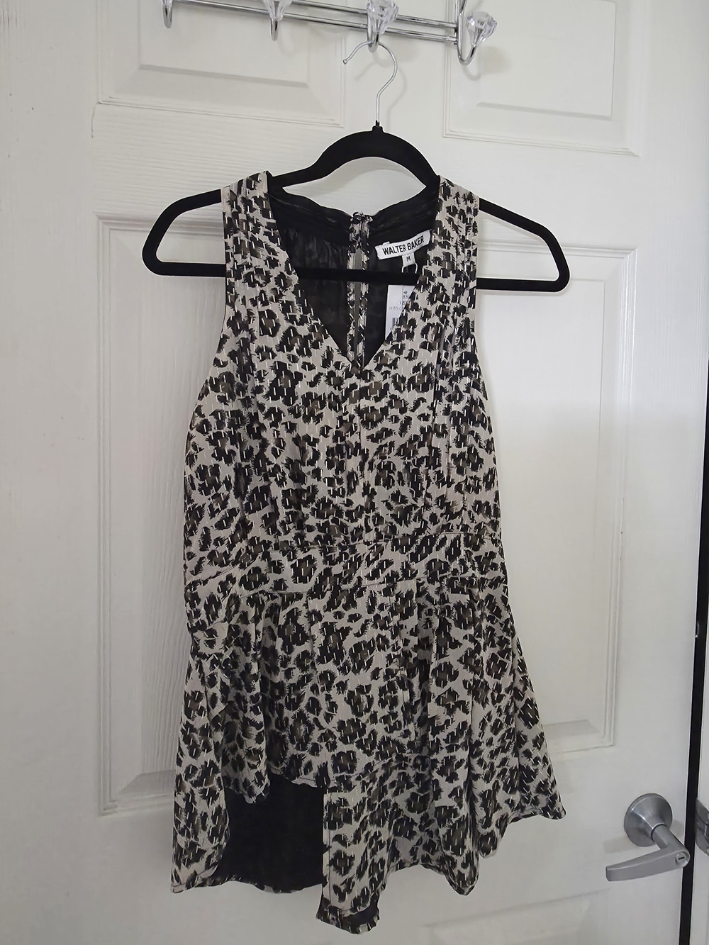 Walter Baker Black & Cream Sleeveless Peplum Tank